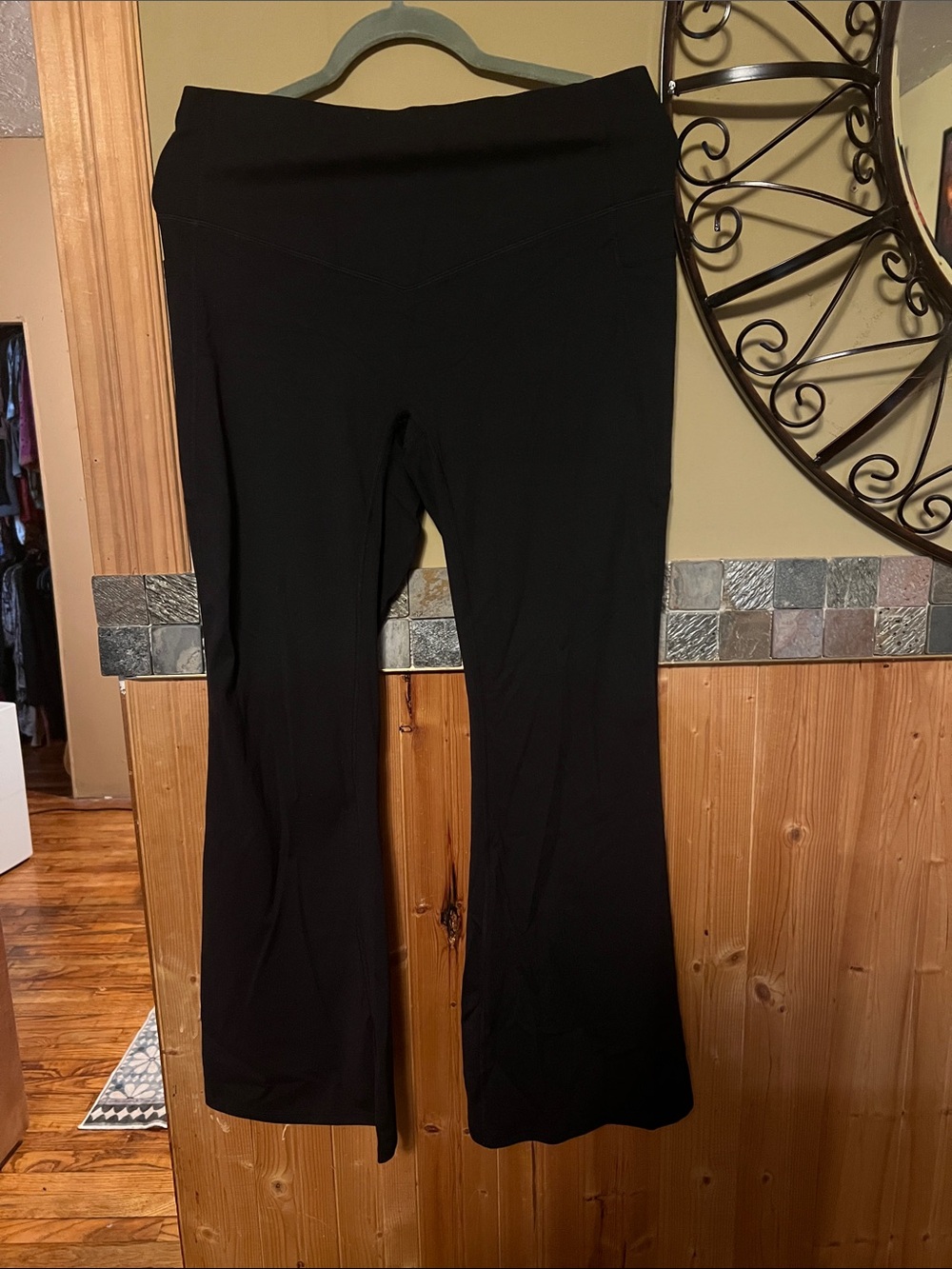 HALARA Black Flare Leggings XL Petite